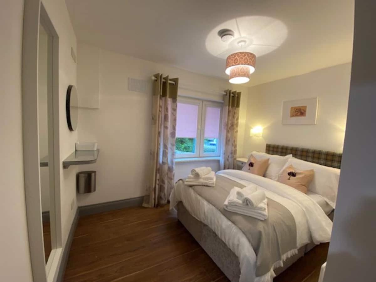 Location Location - Gorgeous 3 Bed Apartment In Cill Airne Kültér fotó